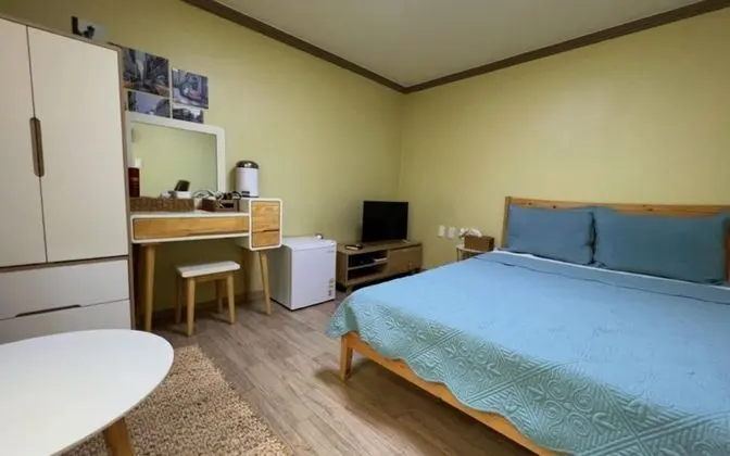 Oda (Coupleroom1)
