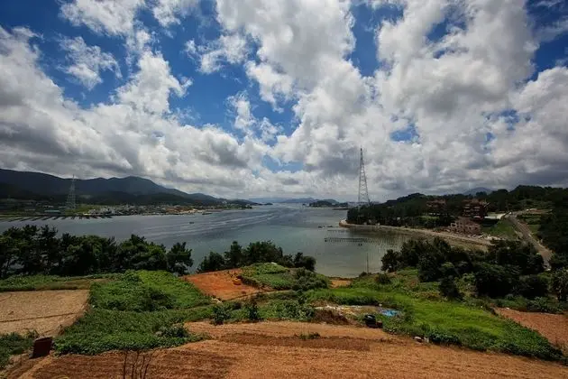 Stüdyo (Min Deul Lae)