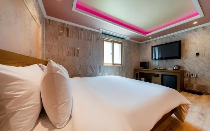 Oda (Deluxe room (all rooms available for )