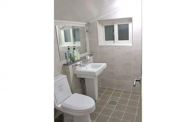 Oda (3F sea cello room)