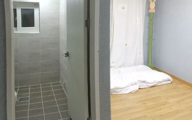 Oda (3F sea cello room)