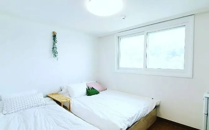 Oda (2-3 person room (closed at 22:00))