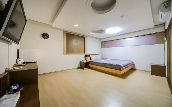 Oda (One Bedroom (Breakfast provided) "Toa)