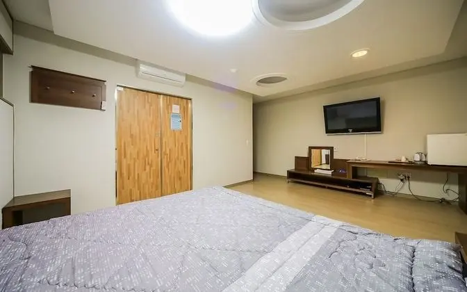 Oda (One Bedroom (Breakfast provided) "Toa)