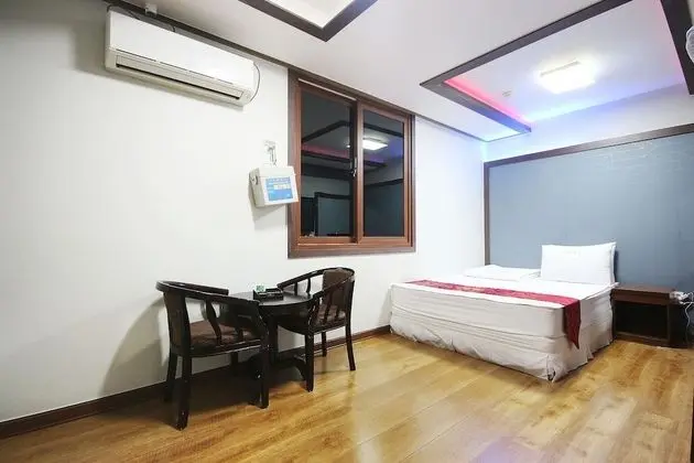 Oda (Standard room)