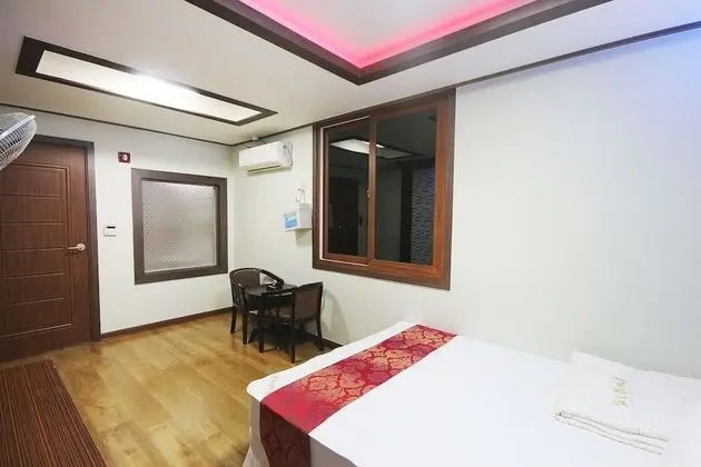 Oda (Standard room)