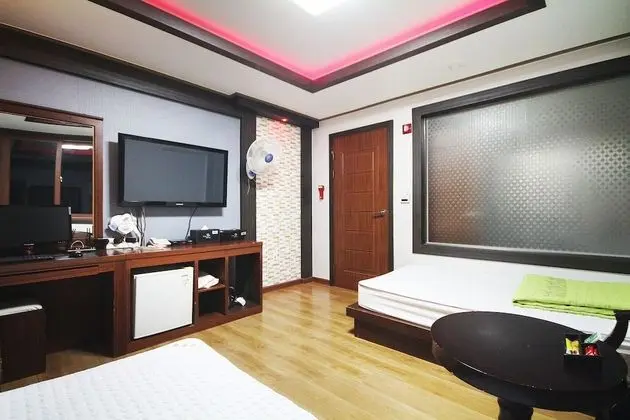 Oda (Twin Room)