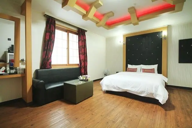 Oda (Standard Room)