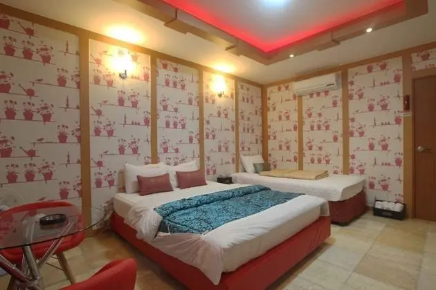 Oda (Twin Room (for 3 people EVERY disinfe)