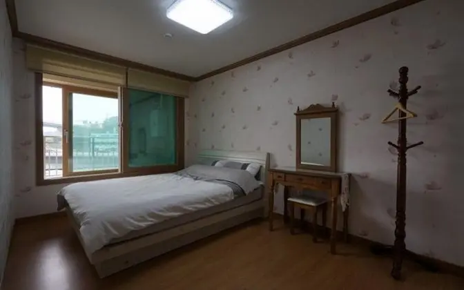 Oda (Room 201 (Ocean View))