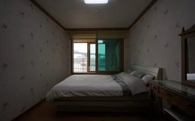 Oda (Room 201 (Ocean View))