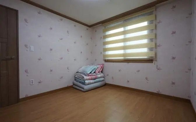 Oda (Room 201 (Ocean View))