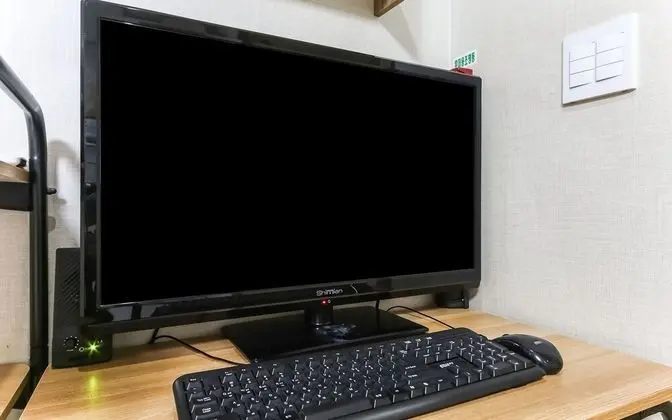 Oda (Deluxe rooms (Netflix available non-f)