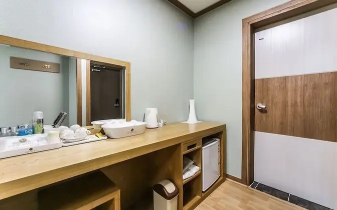 Oda (Twin rooms (Netflix available non-fac)