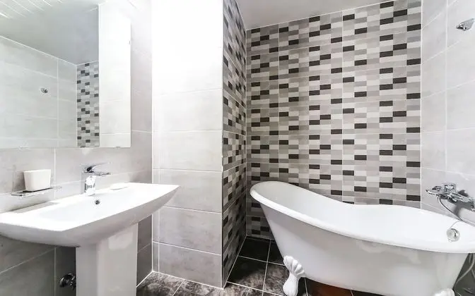 Oda (Twin rooms (Netflix available non-fac)