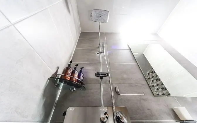 Oda (Twin rooms (Netflix available non-fac)