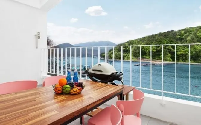 Oda (ROOM 301 (Ocean View Private BBQ))