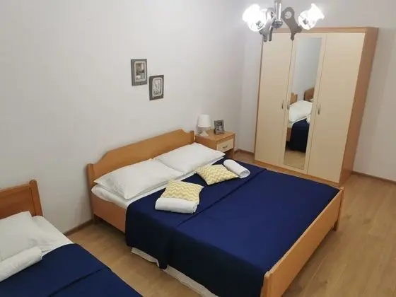 Apart Daire (Toni - 150m from pebble beach - A1 ve)