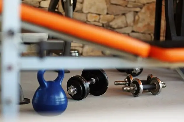 Ev (Toni - luxurious and fully equipped -)