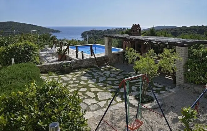 Apart Daire (Toni - with pool and view - A3(4))