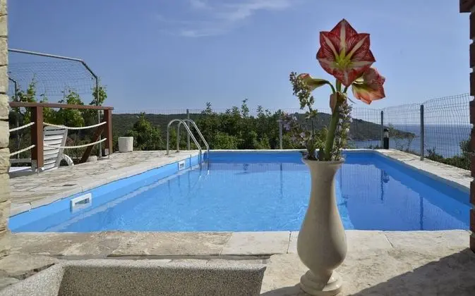 Apart Daire (Toni - with pool and view - A3(4))