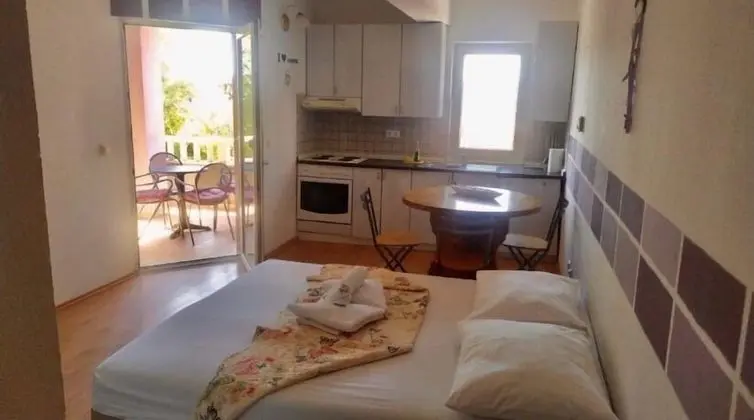 Apart Daire, Balkon