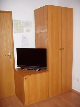 Tek Büyük Yataklı Oda, Balkon