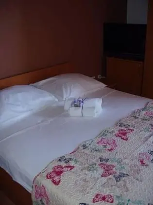 Tek Büyük Yataklı Oda, Balkon