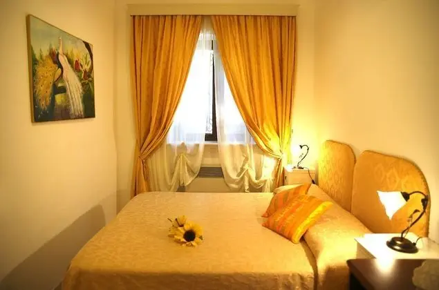 Deluxe Oda, 1 Yatak Odası, Bahçe Manzaralı (External private bathroom)