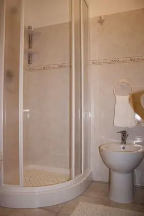Deluxe Oda, 1 Yatak Odası, Bahçe Manzaralı (External private bathroom)