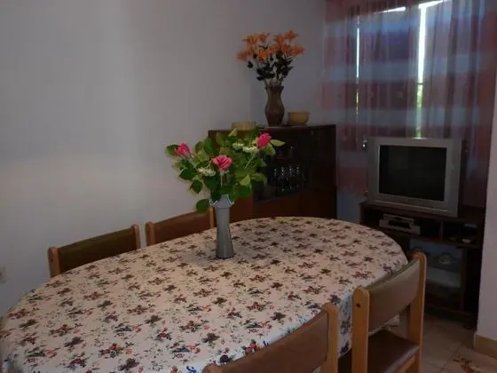 Apart Daire (Tonia - great location & afordable - )