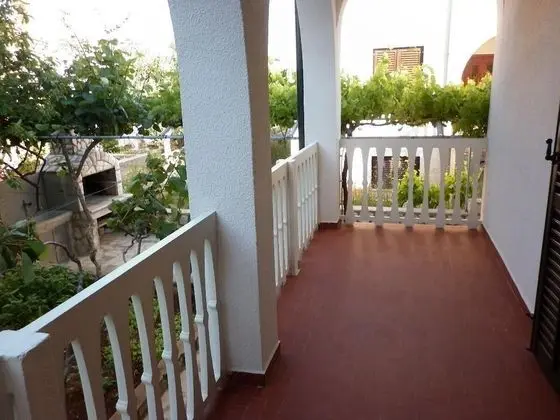 Apart Daire (Tonia - great location & afordable - )