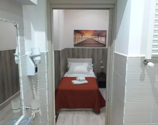Basic Tek Kişilik Oda