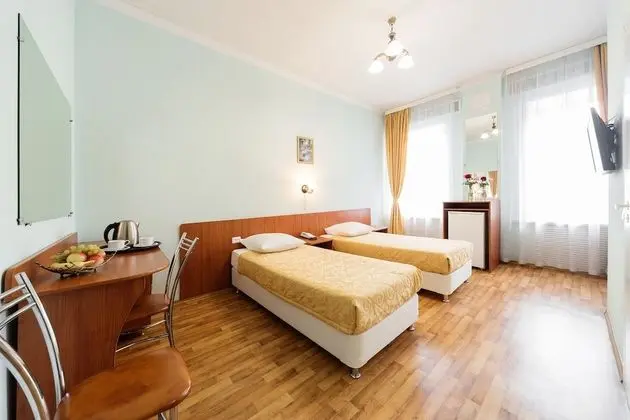 Comfort Tek Büyük veya İki Ayrı Yataklı Oda