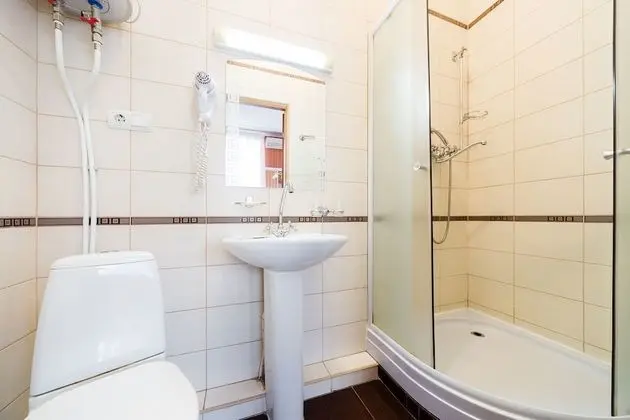 Comfort Tek Büyük veya İki Ayrı Yataklı Oda