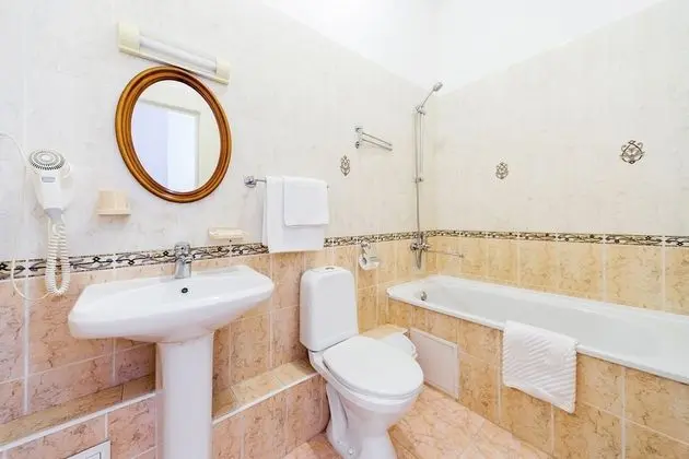 Comfort Tek Büyük veya İki Ayrı Yataklı Oda