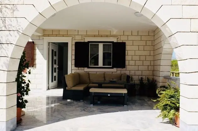 Apart Daire (Two Bedroom Apartment with Terrace A1)