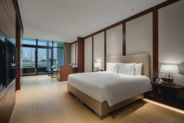 Executive Oda, Göl Manzaralı