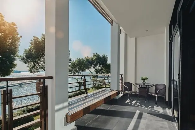 Executive Oda, Göl Manzaralı