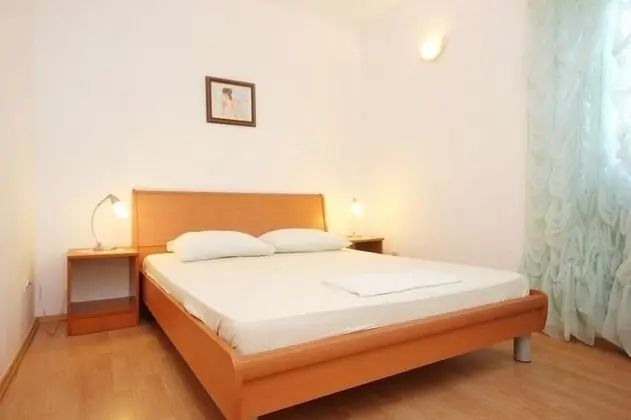 Apart Daire (Tonka - 150m from the sea & parking -)