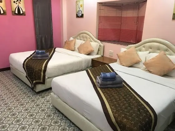 Kaewjaojom 1,2