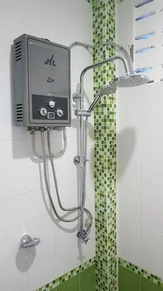 Kaewjaojom 1,2