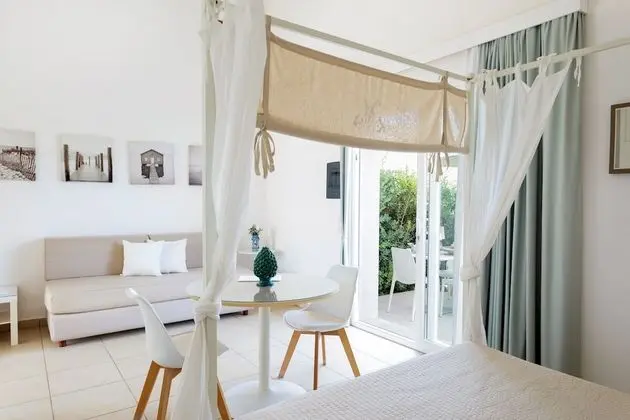 Deluxe Stüdyo, 1 Yatak Odası, Bahçe Manzaralı, Plaj Kenarı