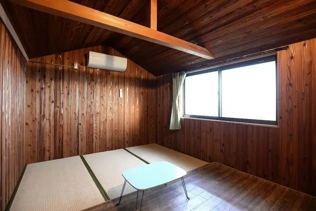 Traditional Oda, Sigara İçilmez (No Futon, Sleeping Bag [Surcharge])