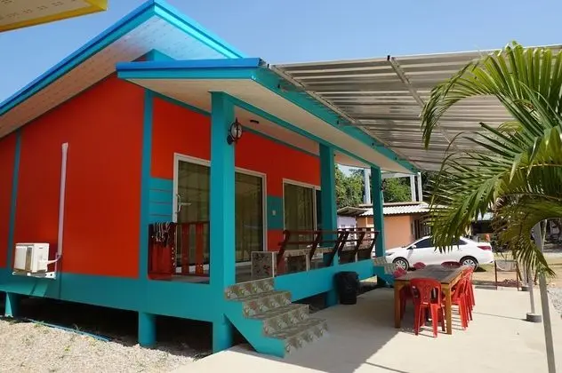 Standard Room for 5 People
