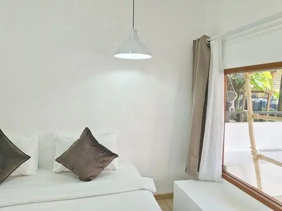 Üç Kişilik Oda