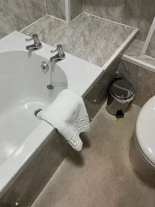 Comfort Tek Büyük Yataklı Oda, Banyolu/Duşlu