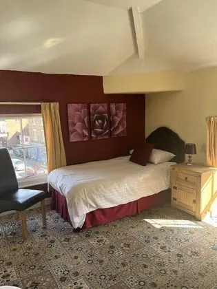 Executive Üç Kişilik Oda, Banyolu/Duşlu