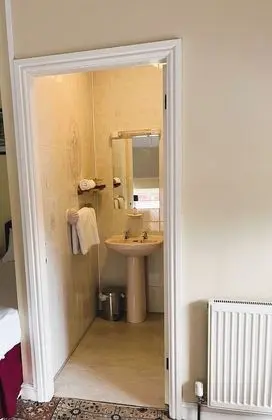 Executive Üç Kişilik Oda, Banyolu/Duşlu