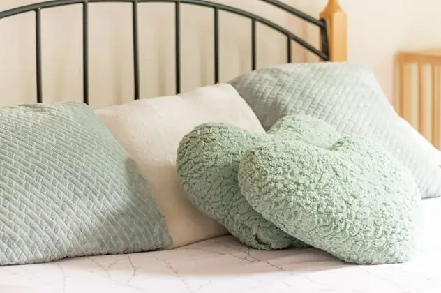 Basic Tek Büyük Yataklı Oda